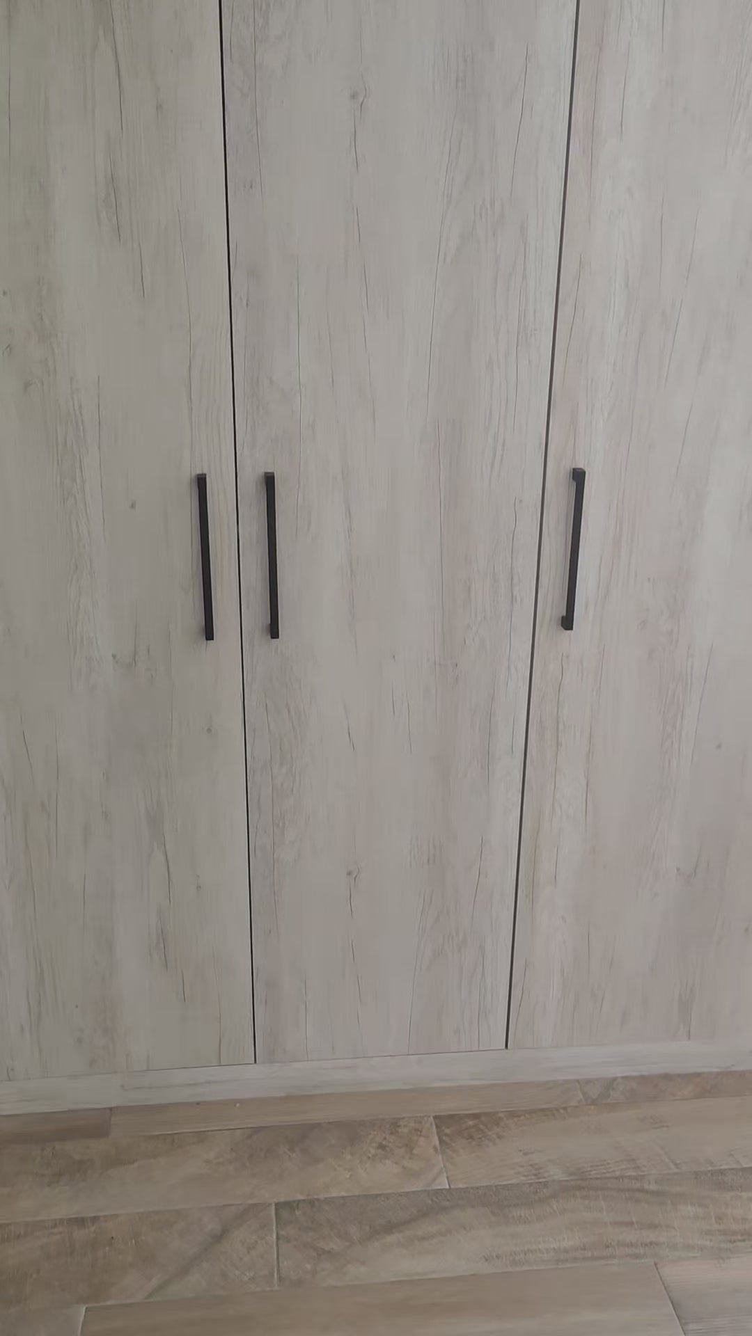 Cargar video: “El diseño perfecto comienza con una buena idea.”